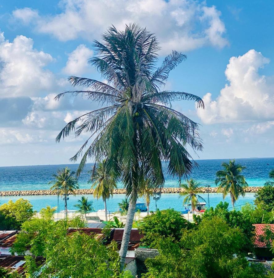 Oasis Village Fenfushi, Maldives エクステリア 写真